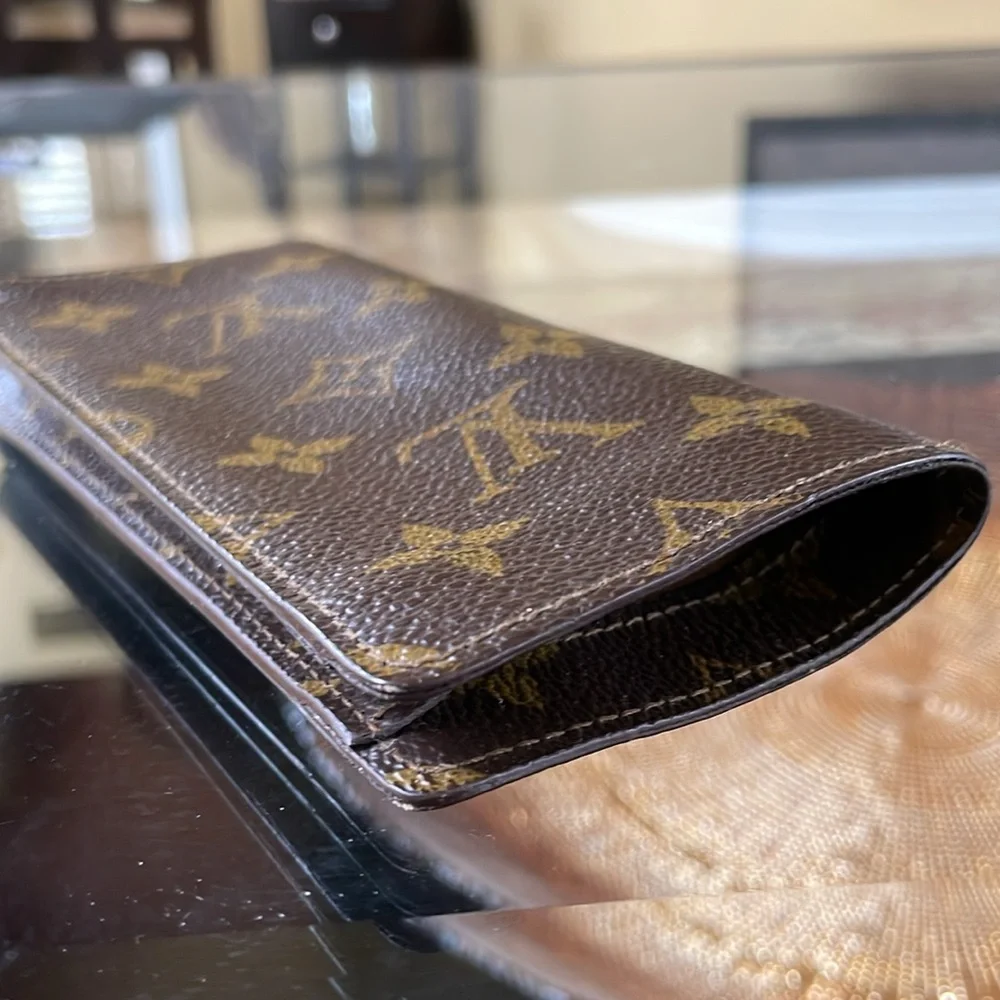 Louis Vuitton Authentic Vintage Monogram Eye Glass Case